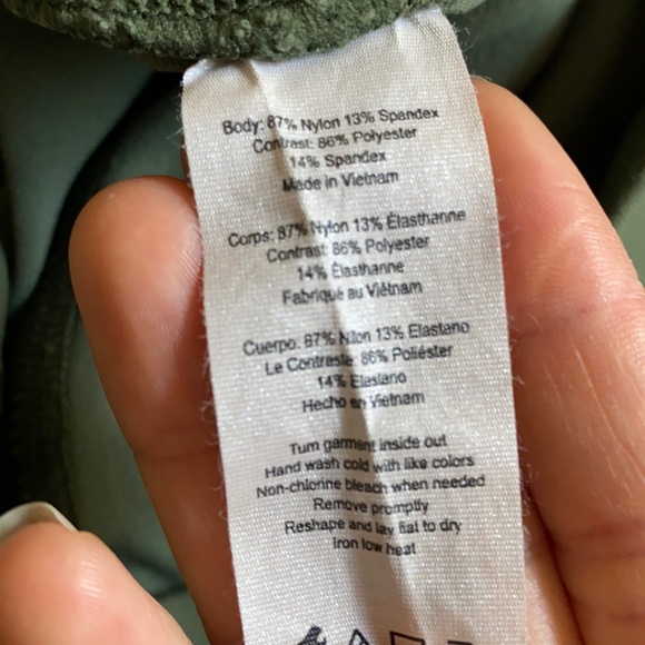 ALO Yoga Moto Leggings Army Green - Picture 6 of 6